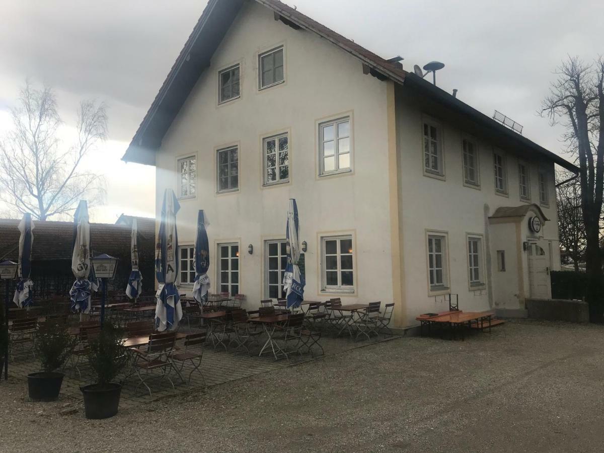 Il Castello Hotel Haiming Buitenkant foto