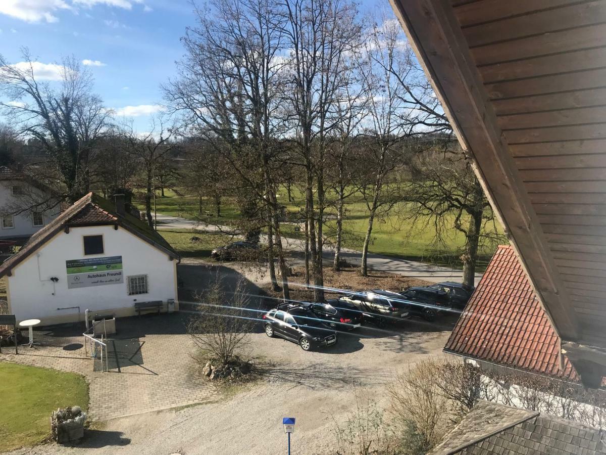 Il Castello Hotel Haiming Buitenkant foto